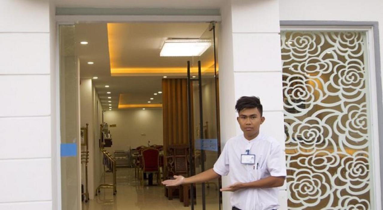Hotel Sunny มัณฑะเลย์ ภายนอก รูปภาพ