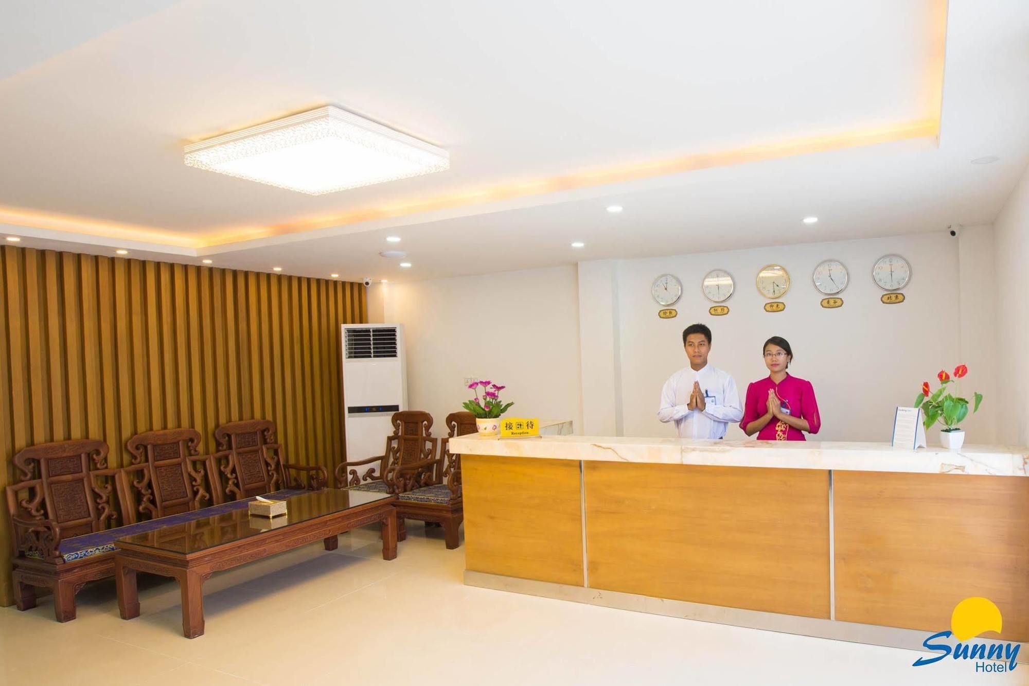 Hotel Sunny มัณฑะเลย์ ภายนอก รูปภาพ