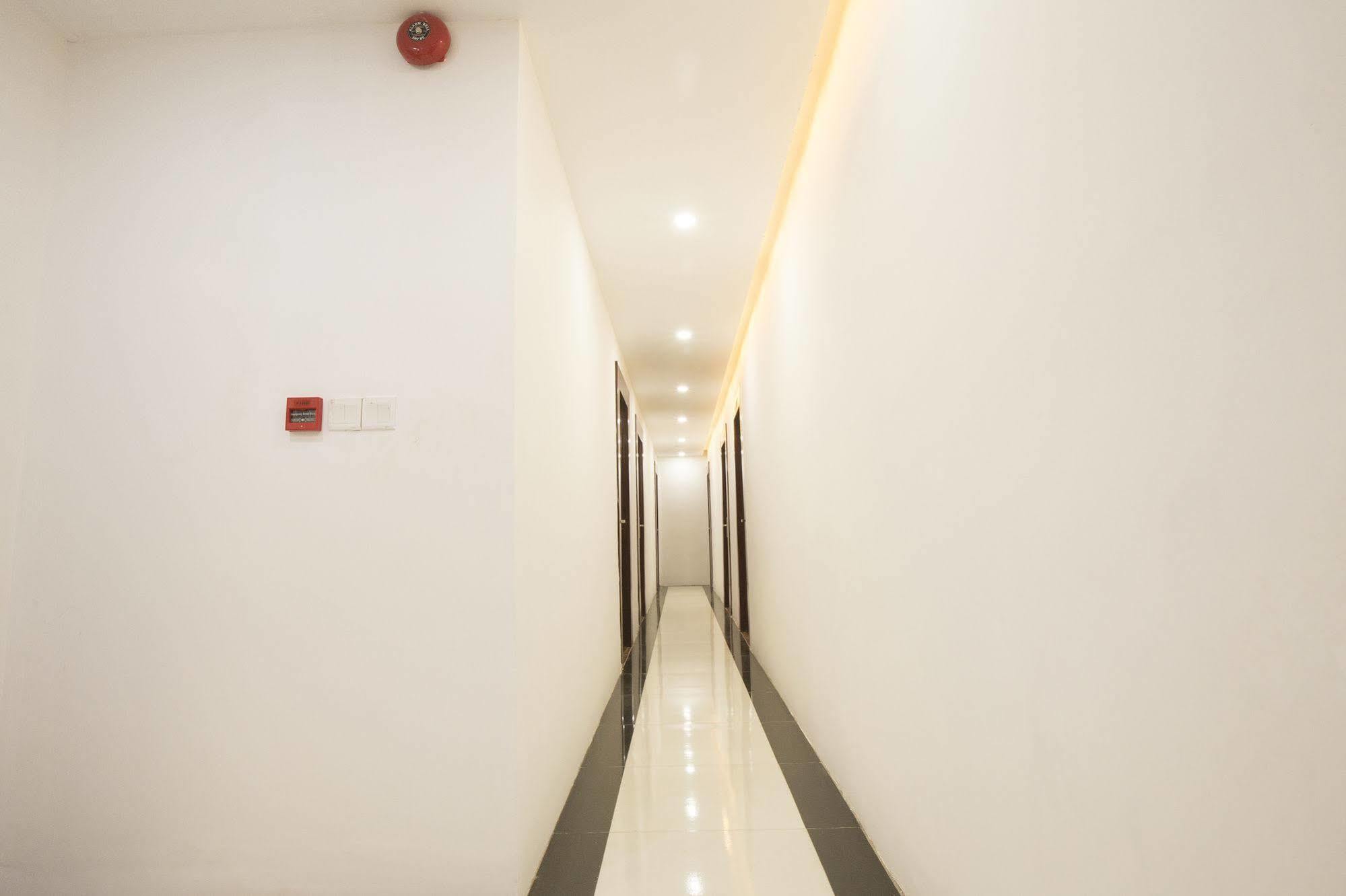 Hotel Sunny มัณฑะเลย์ ภายนอก รูปภาพ